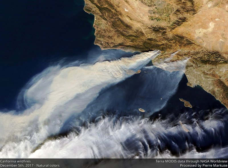 Smoke plumes from Southern California’s wildfires. Image: Pierre Markuse/Flickr